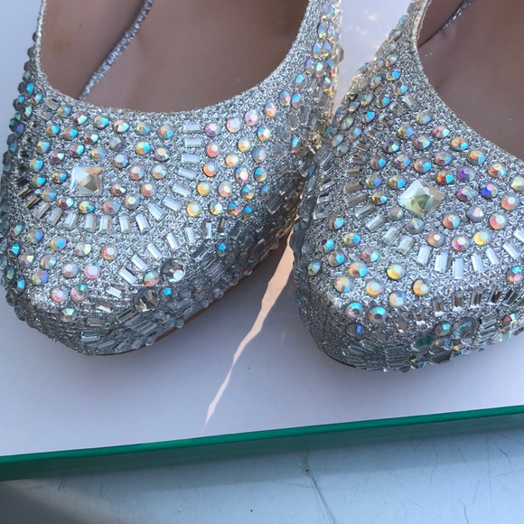 Silver Rhinestone Pumps - Picture 4 of 4